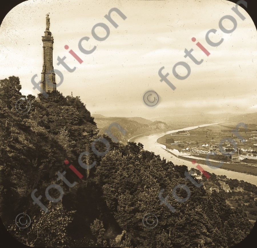 Blick auf Trier | View of Trier - Foto simon-195-046-sw.jpg | foticon.de - Bilddatenbank für Motive aus Geschichte und Kultur